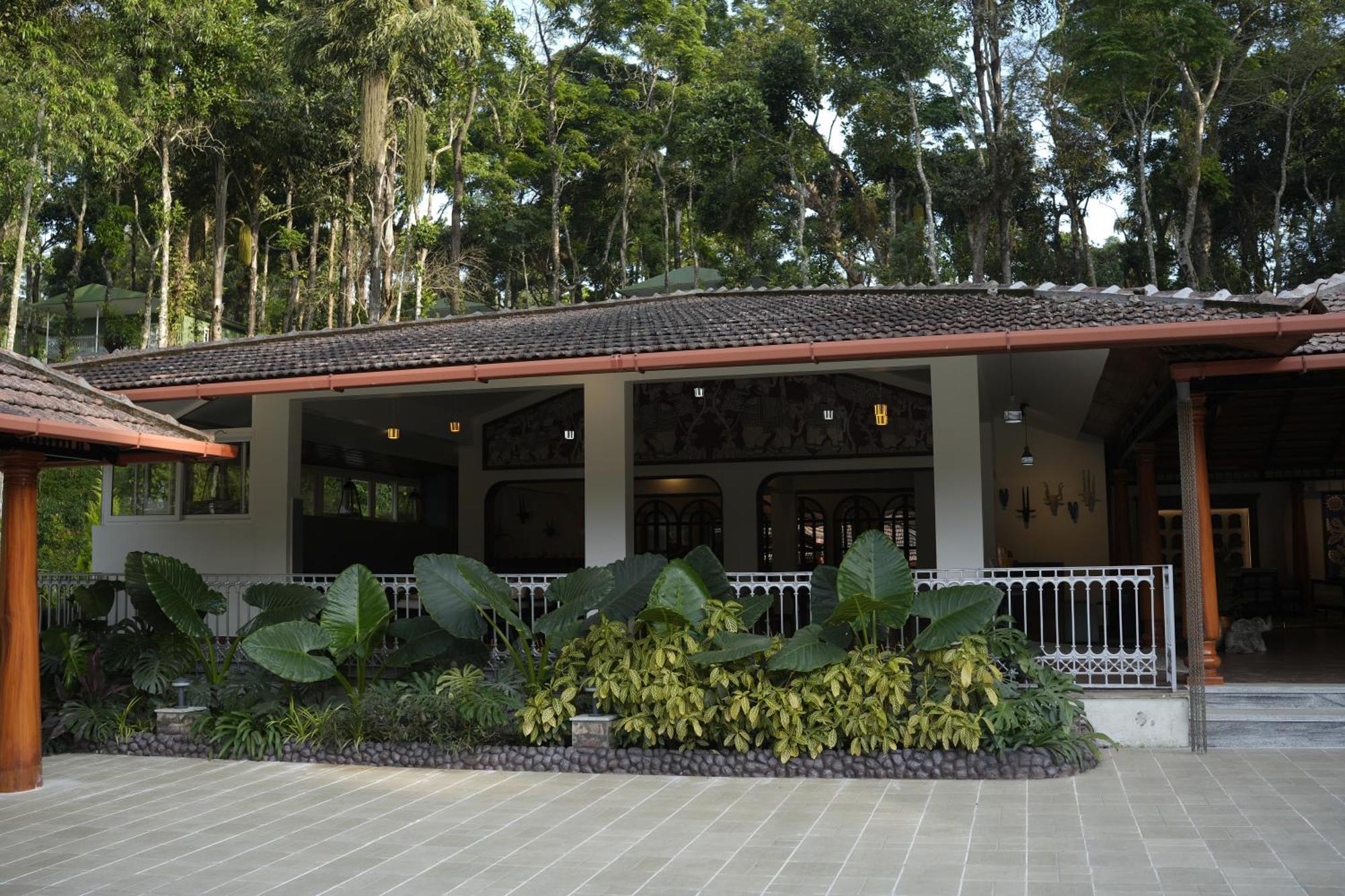 Regenta Resort Sakleshpur Eksteriør bilde