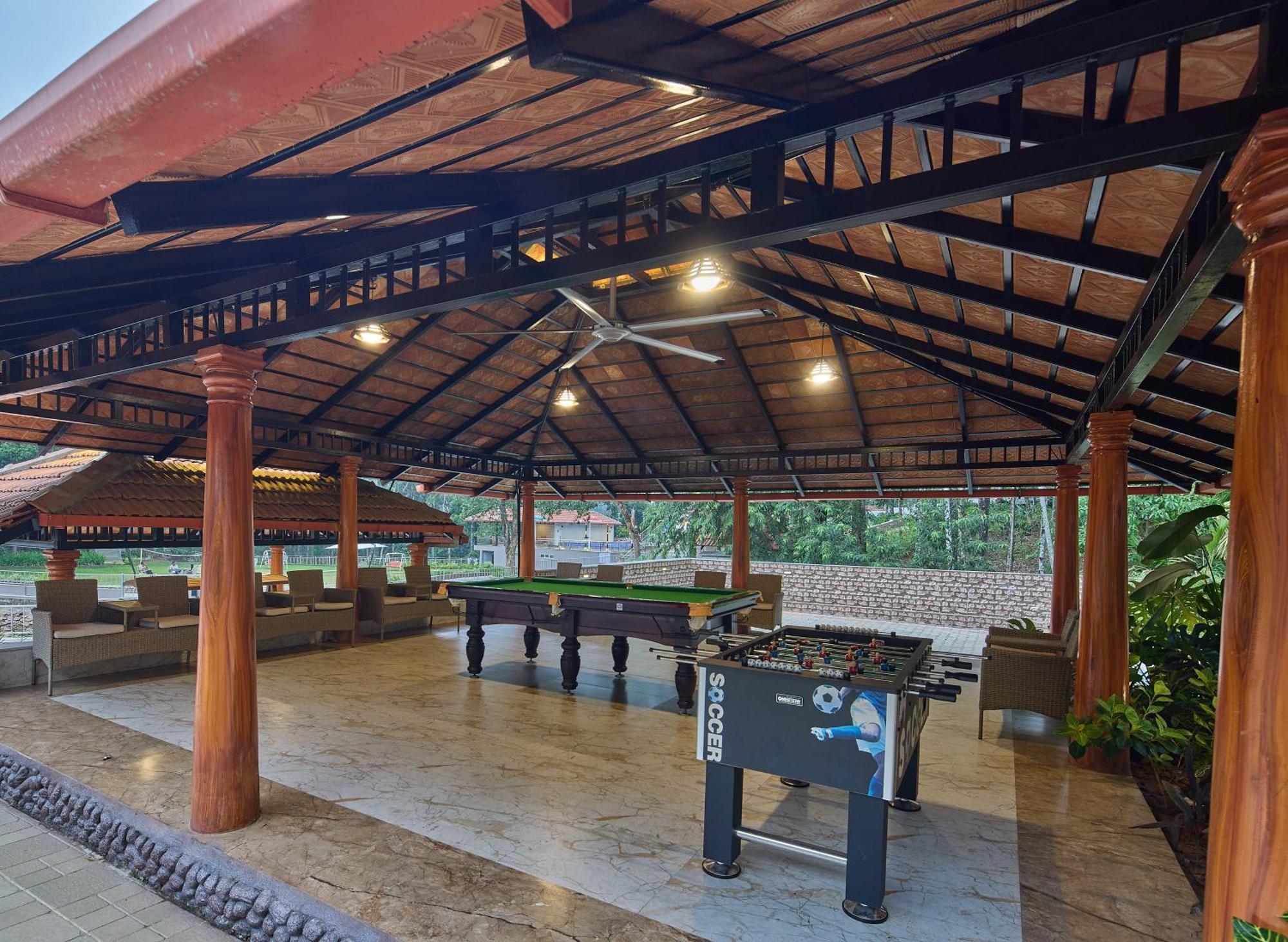 Regenta Resort Sakleshpur Eksteriør bilde